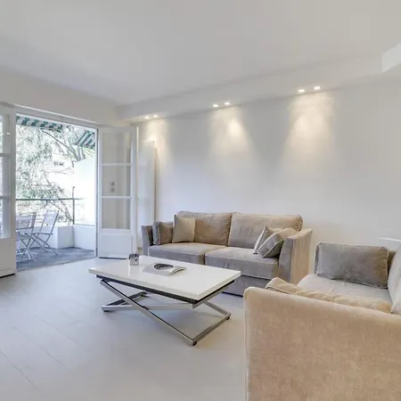 Apartment Beautiful, Cosy, Quiet Flat With Terrace - Cannes